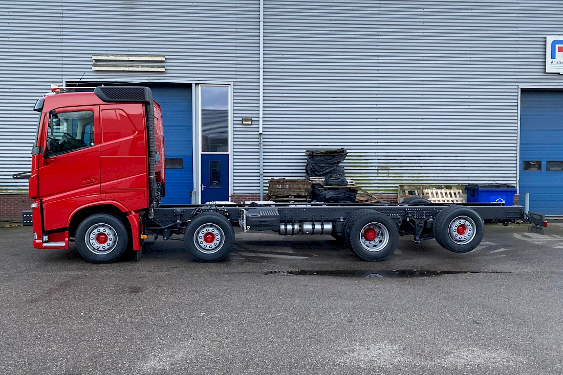 Vanuit Zweden is onze nieuwe Volvo truck gearriveerd!